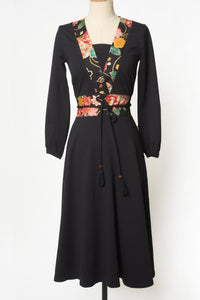 Robe NAGOYA Botan noir - Fleurs d'Ascenseurs