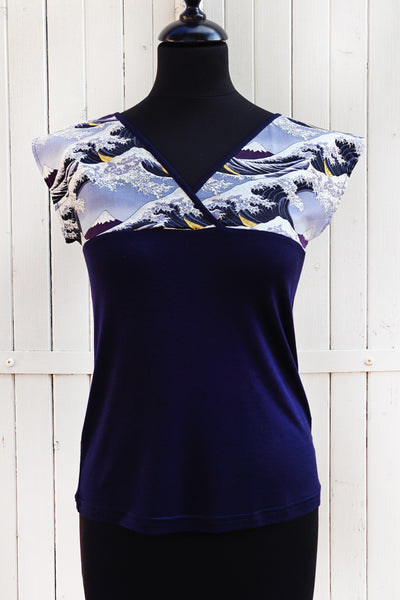 T-shirt femme en tissu japonais motif grande vague d'Hokusai