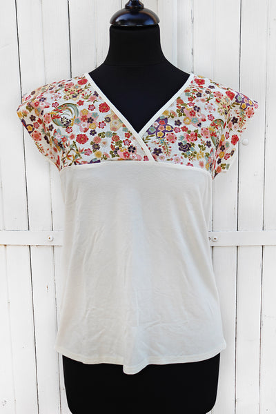 T-shirt femme en tissu japonais fleuri blanc écru 