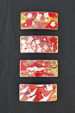 Barette japonaise en papier washi rouge motifs fleurs et grue