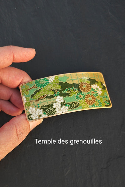 Barrette à cheveux verte en métal doré et motifs japonais fleurs et pins