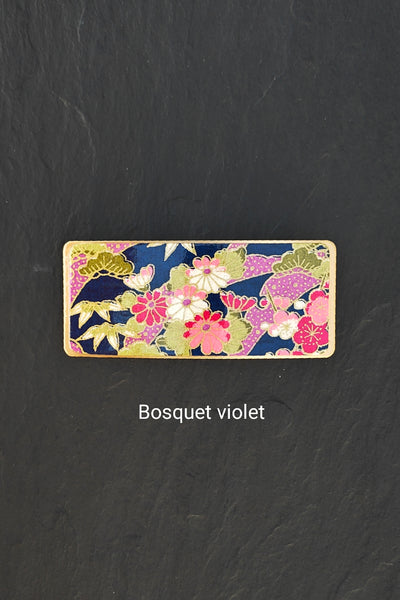 Barrette à cheveux violette en métal doré et motifs japonais fleuris
