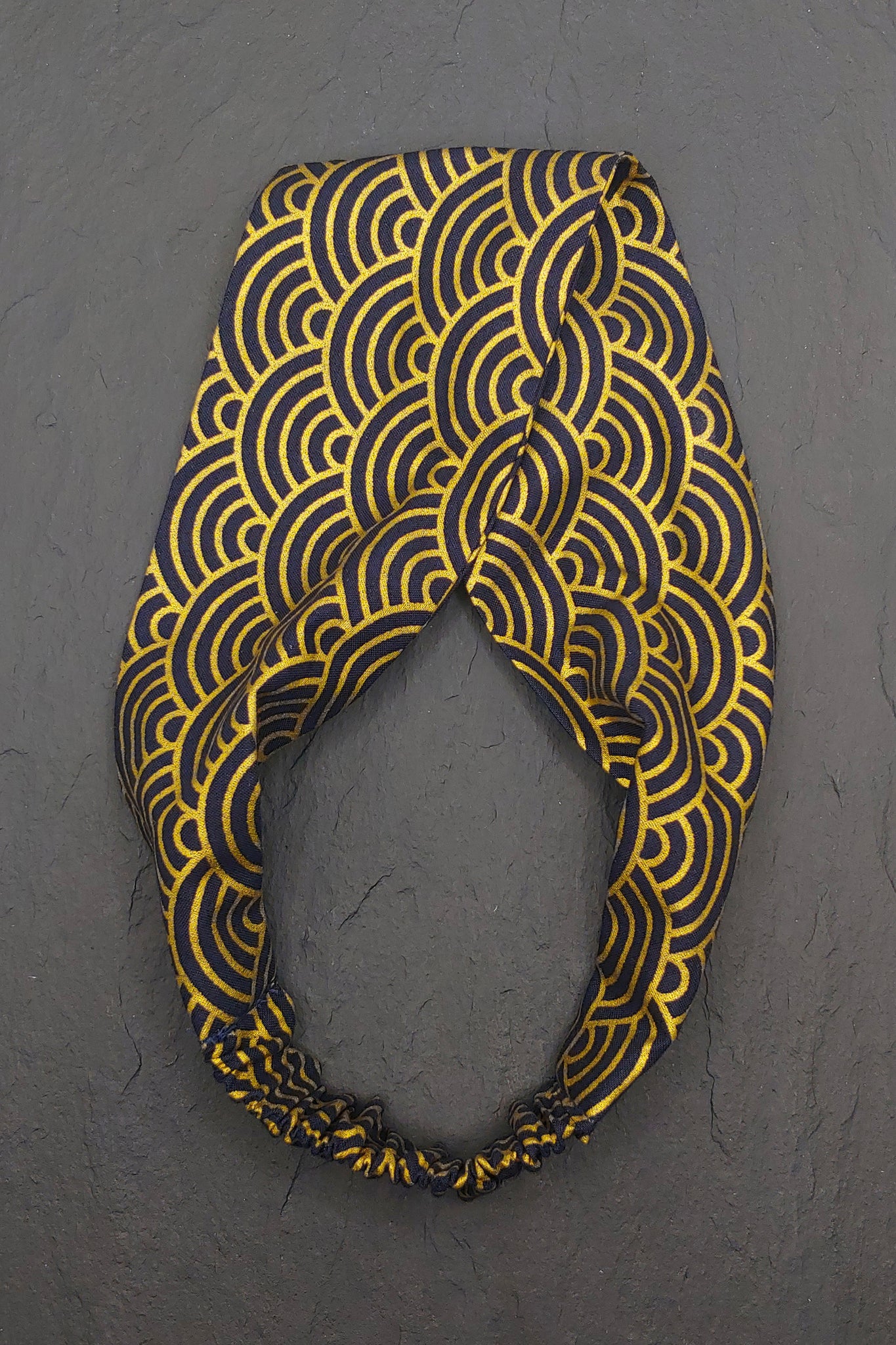 Bandeau à cheveux Seigaiha or marine - Fleurs d'Ascenseurs