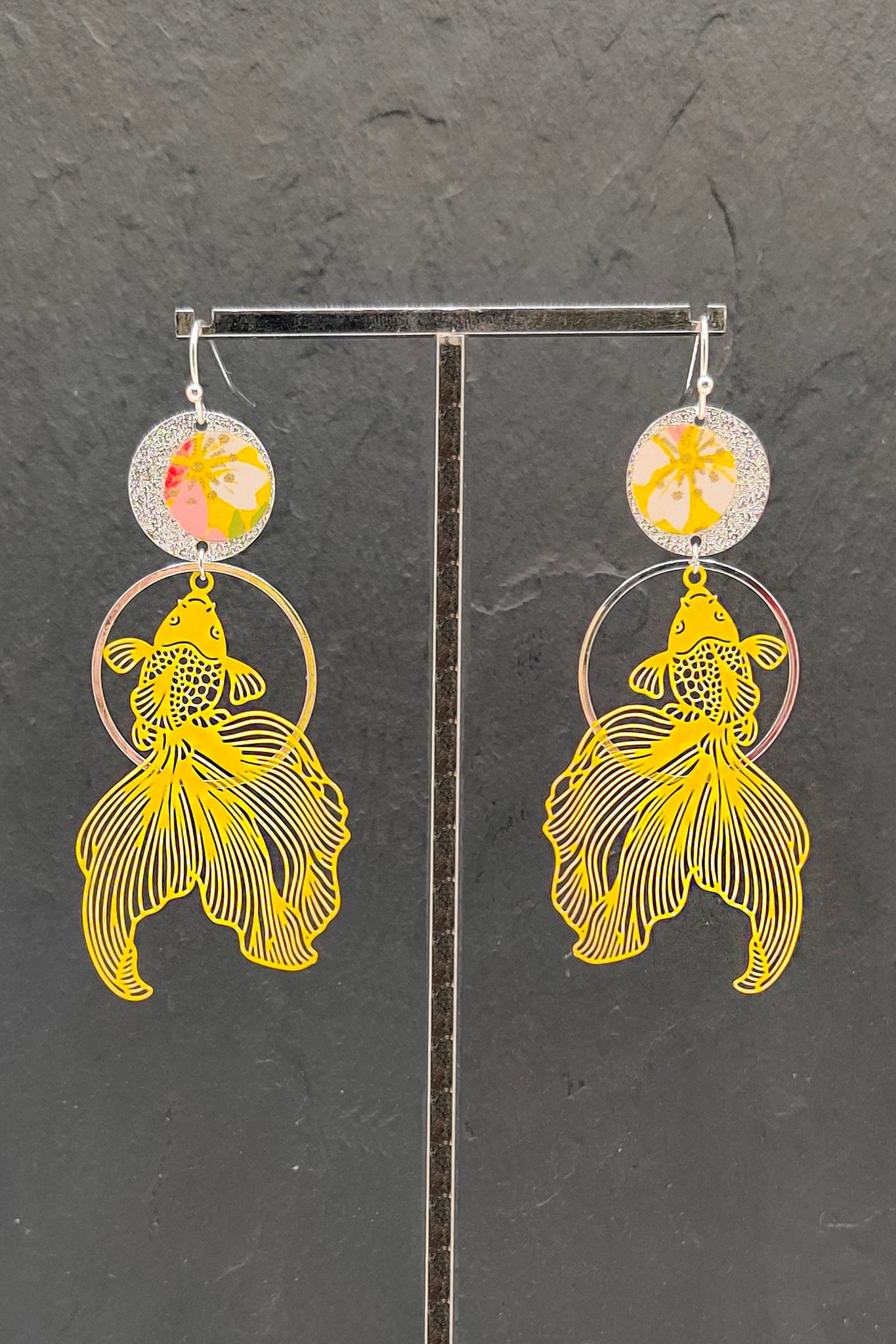 Boucles d'oreilles POISSON jaune - Fleurs d'Ascenseurs