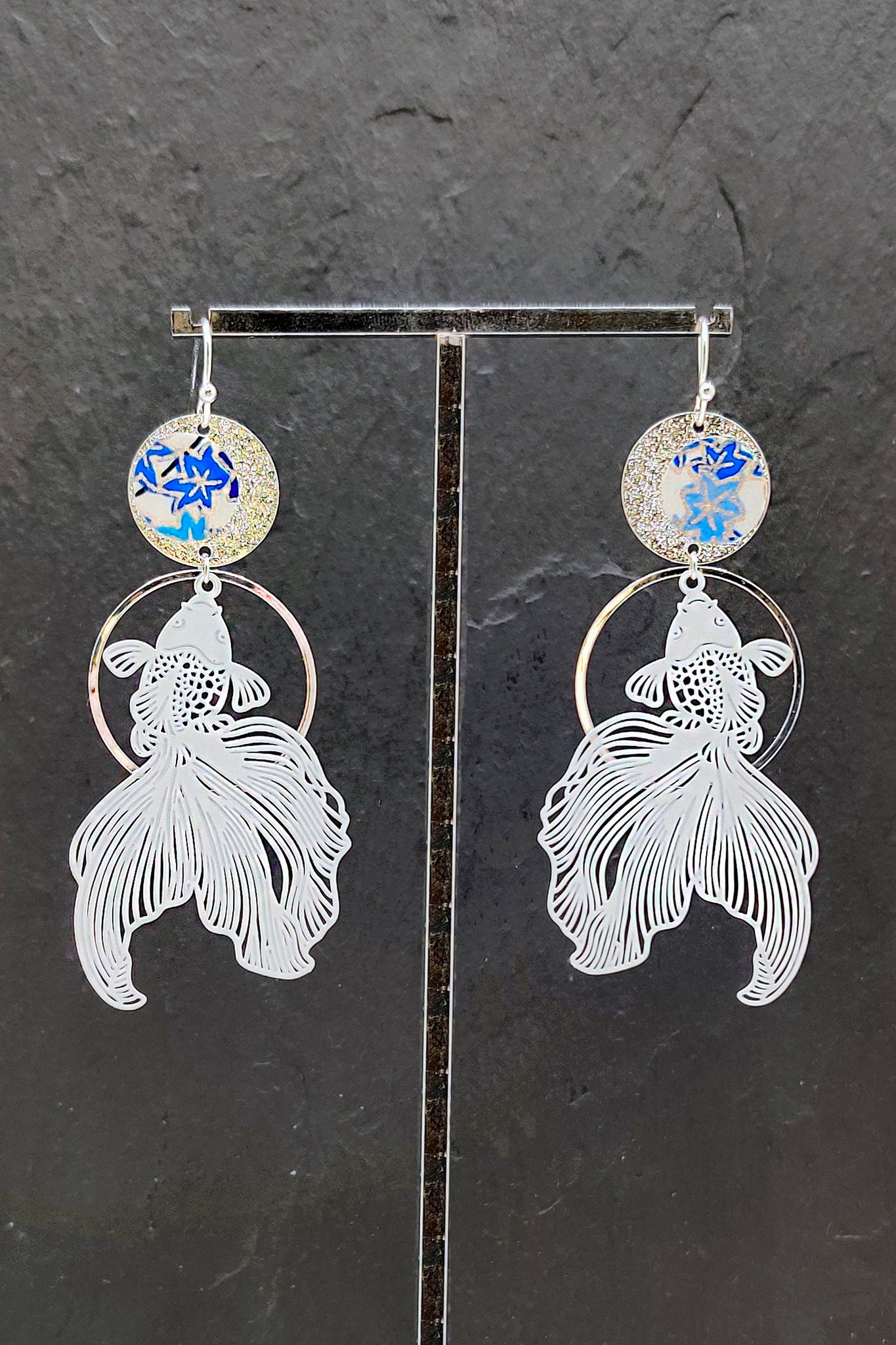Boucles d'oreilles POISSON blanc - Fleurs d'Ascenseurs