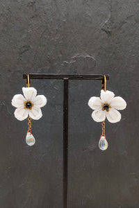 Boucles d'oreilles KANZASHI blanc - Fleurs d'Ascenseurs