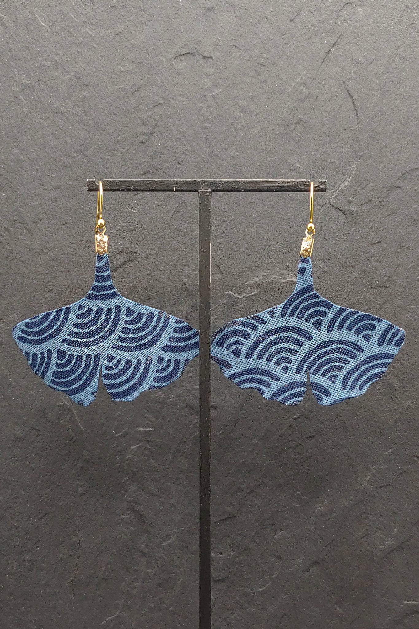 Boucles d'oreilles Ginkgo vagues - Fleurs d'Ascenseurs