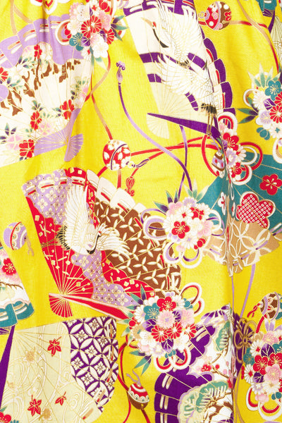 Jupe japonaise imprimée jaune Hanju, zoom tissu, par Fleurs d'ascenseurs