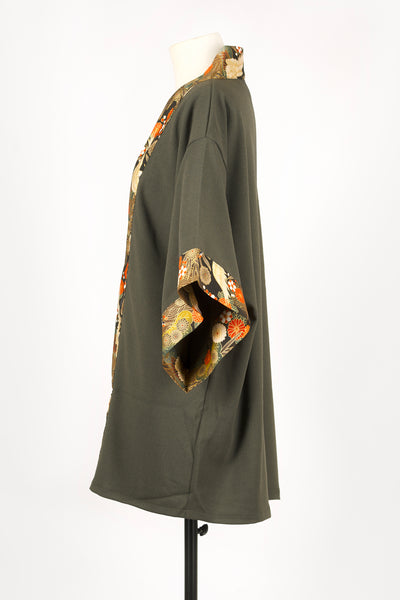 Kimono HIME Grues dans les pins kaki - Fleurs D'Ascenseurs