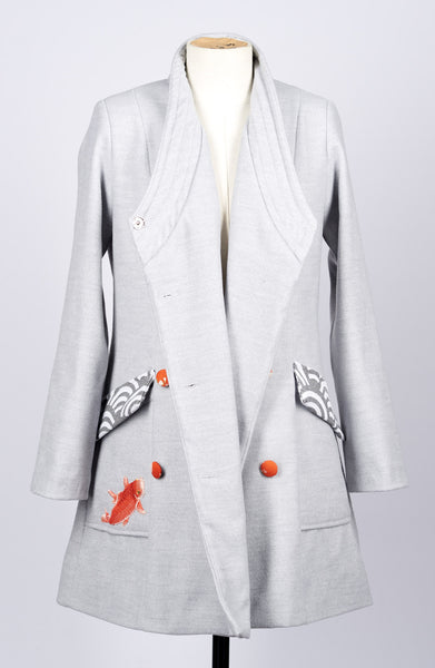 Manteau carpe gris ZEPHYR - Fleurs d'Ascenseurs