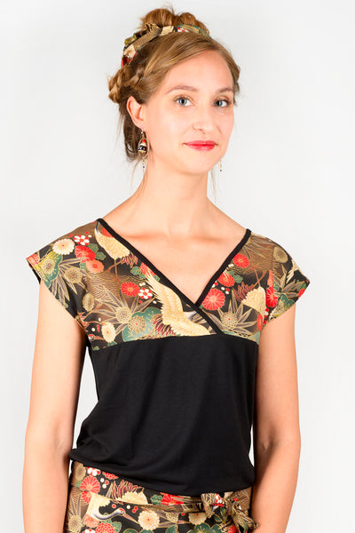 T-shirt NAOKO Grues dans les pins marron - Fleurs d'Ascenseurs