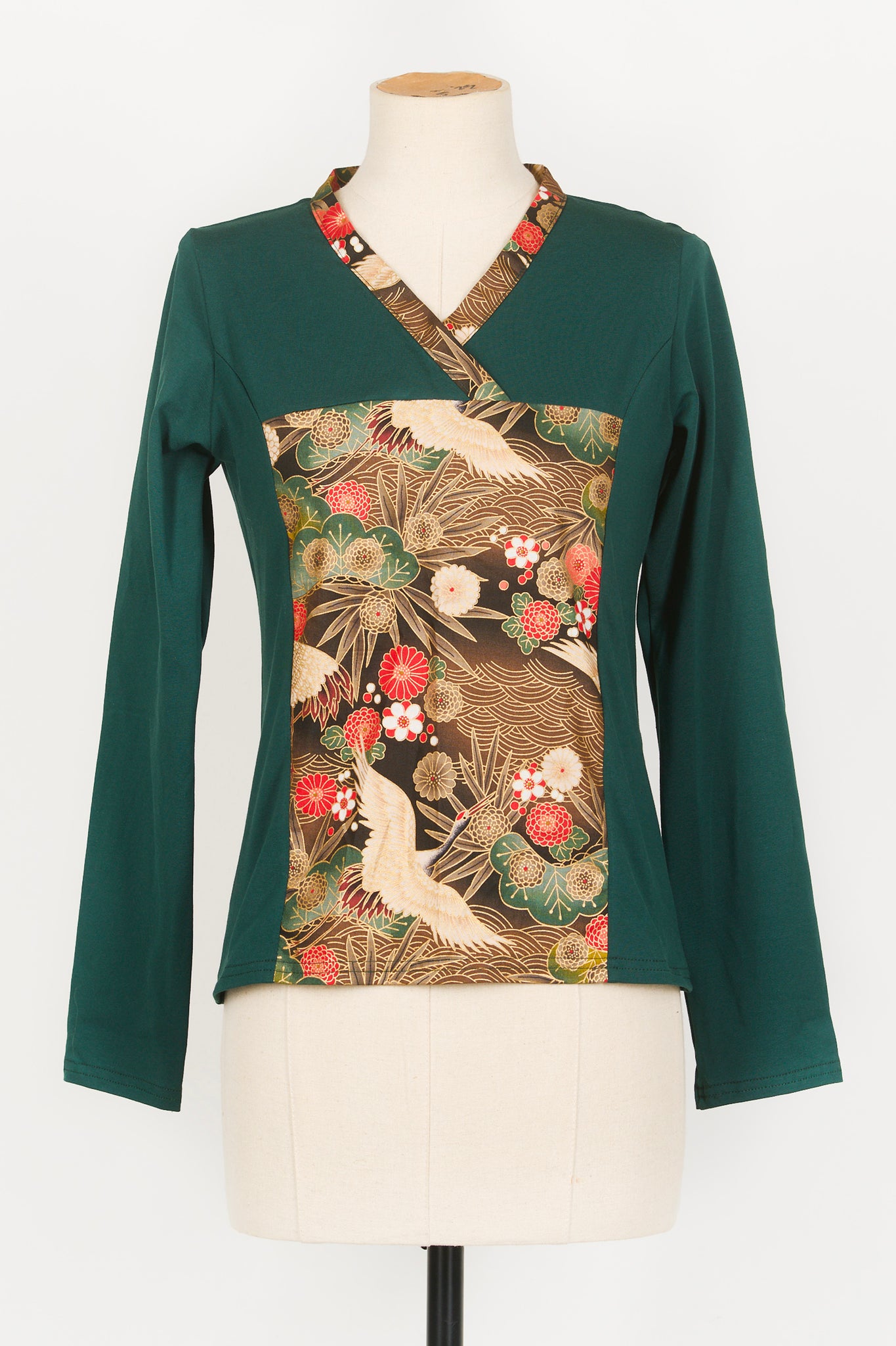 T-shirt à manches longues YOKO Grues dans les pins - Fleurs d'Ascenseurs